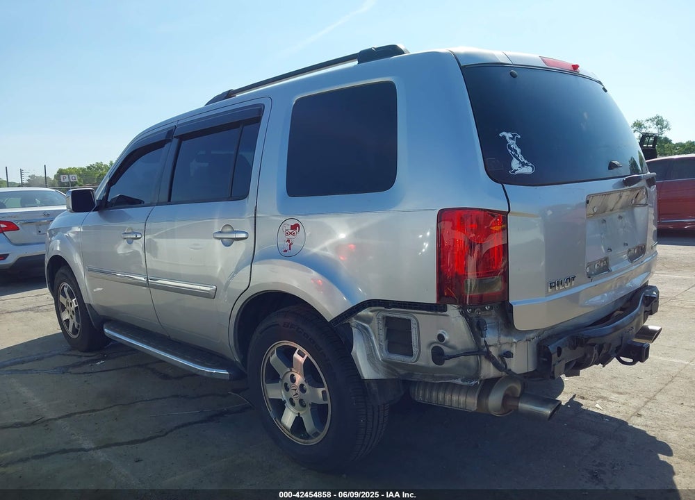 2011 HONDA PILOT VIN: 5FNYF3H91BB055471