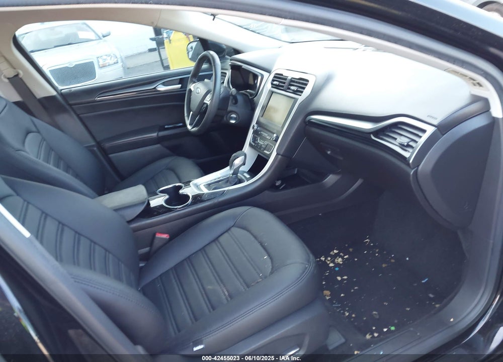 2016 FORD FUSION VIN: 3FA6P0H72GR237810