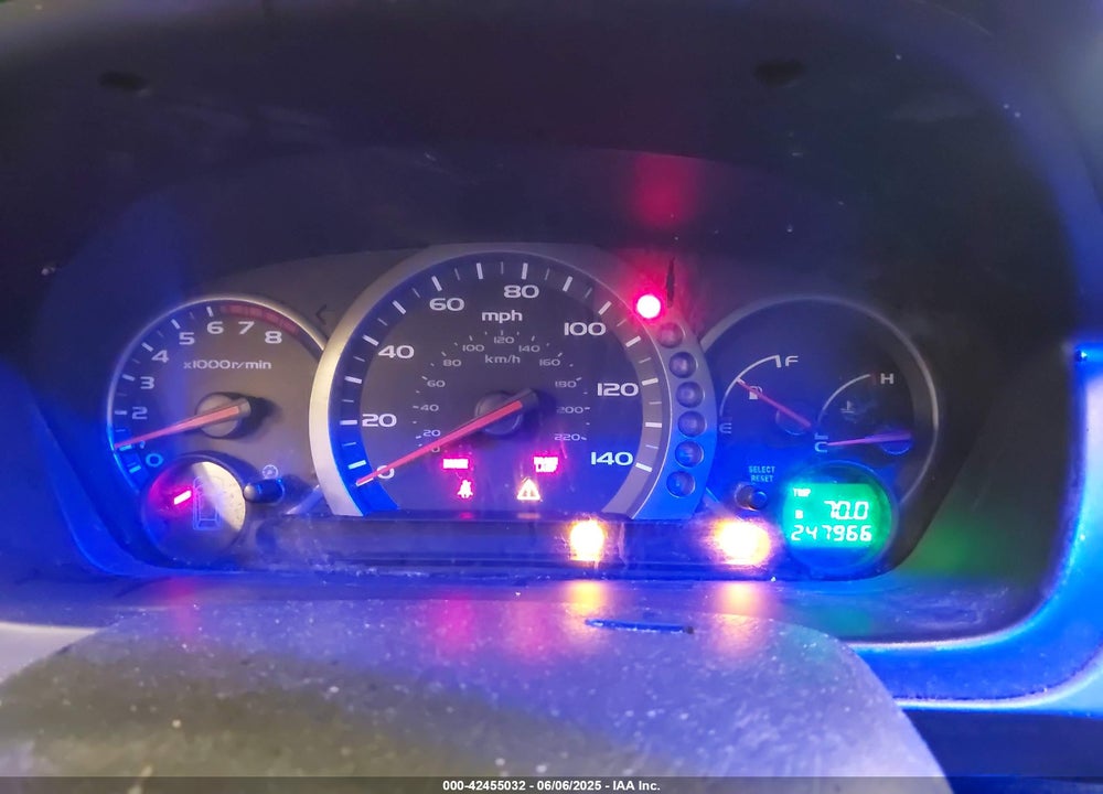 2005 HONDA PILOT VIN: 2HKYF18575H556517