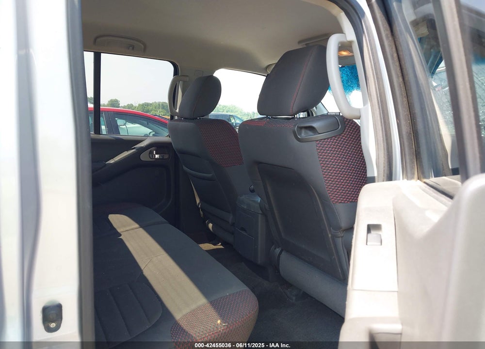 2011 NISSAN FRONTIER VIN: 1N6AD0EV0BC415542