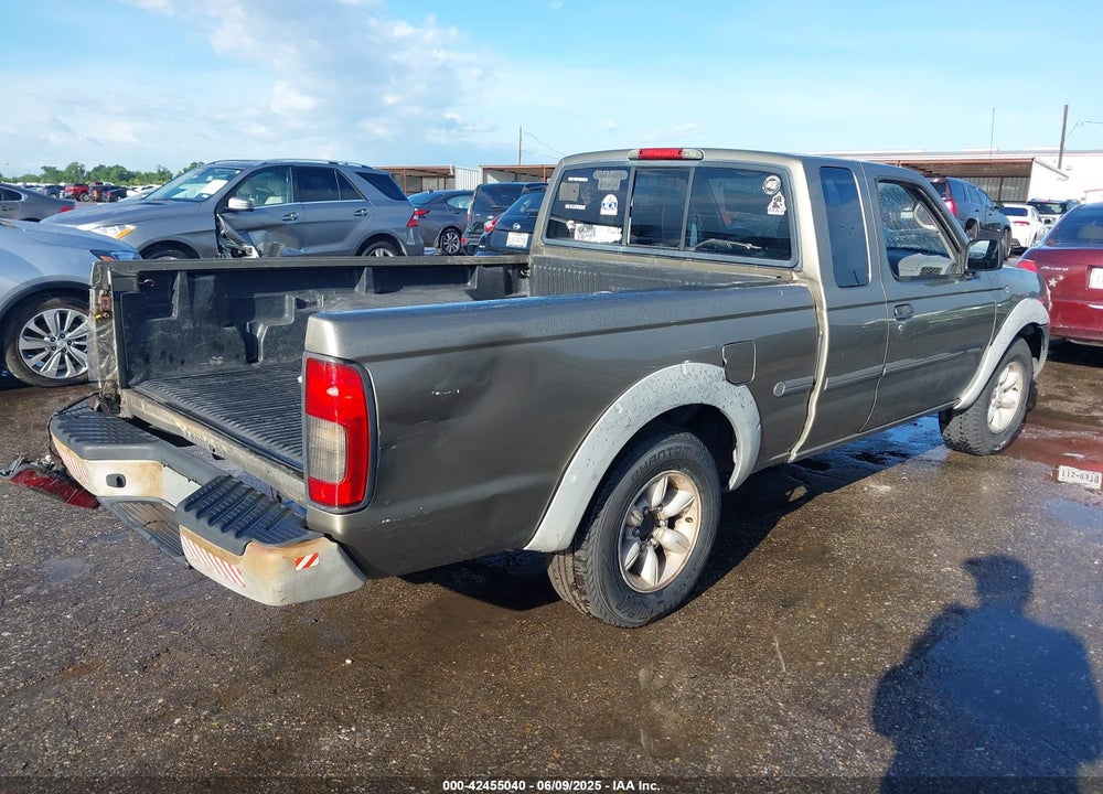 2002 NISSAN FRONTIER XE VIN: 1N6DD26S62C301512
