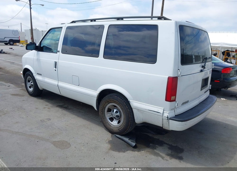 2002 CHEVROLET ASTRO LS VIN: 1GNDM19X92B129672
