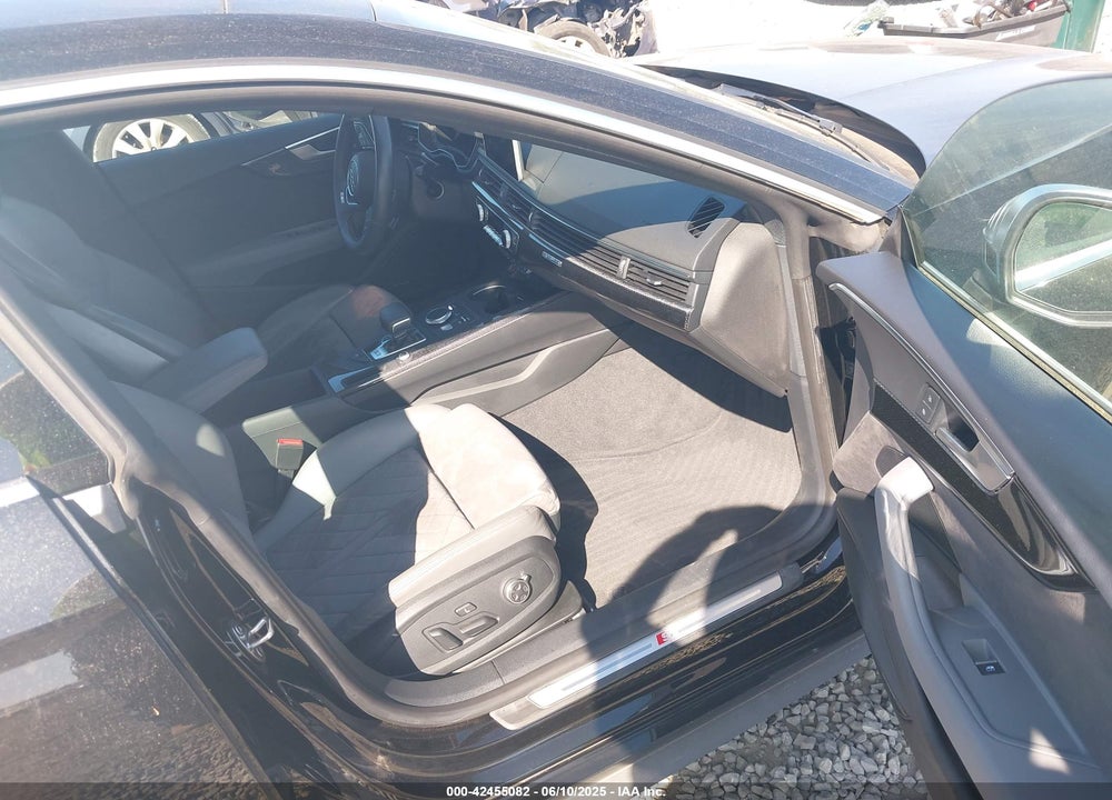 2018 AUDI S5 VIN: WAUC4CF55JA096724