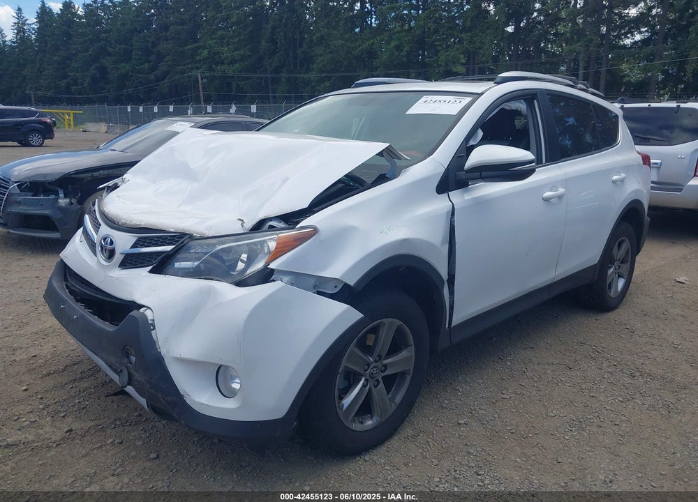 2015 TOYOTA RAV4 VIN: 2T3RFREV1FW321709