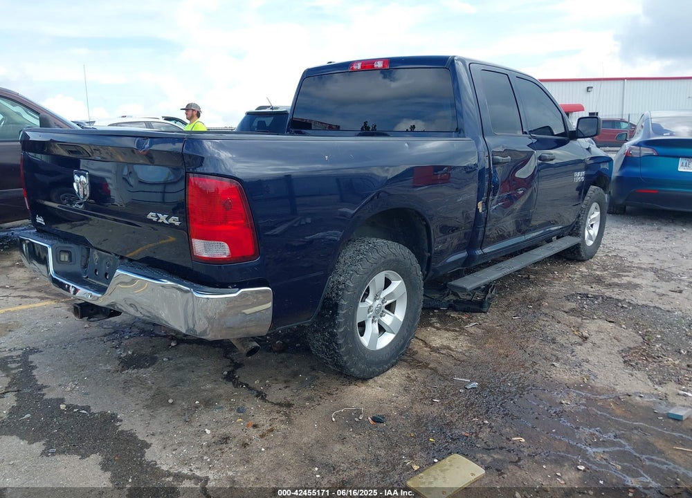 2014 RAM 1500 VIN: 1C6RR7FG0ES244034