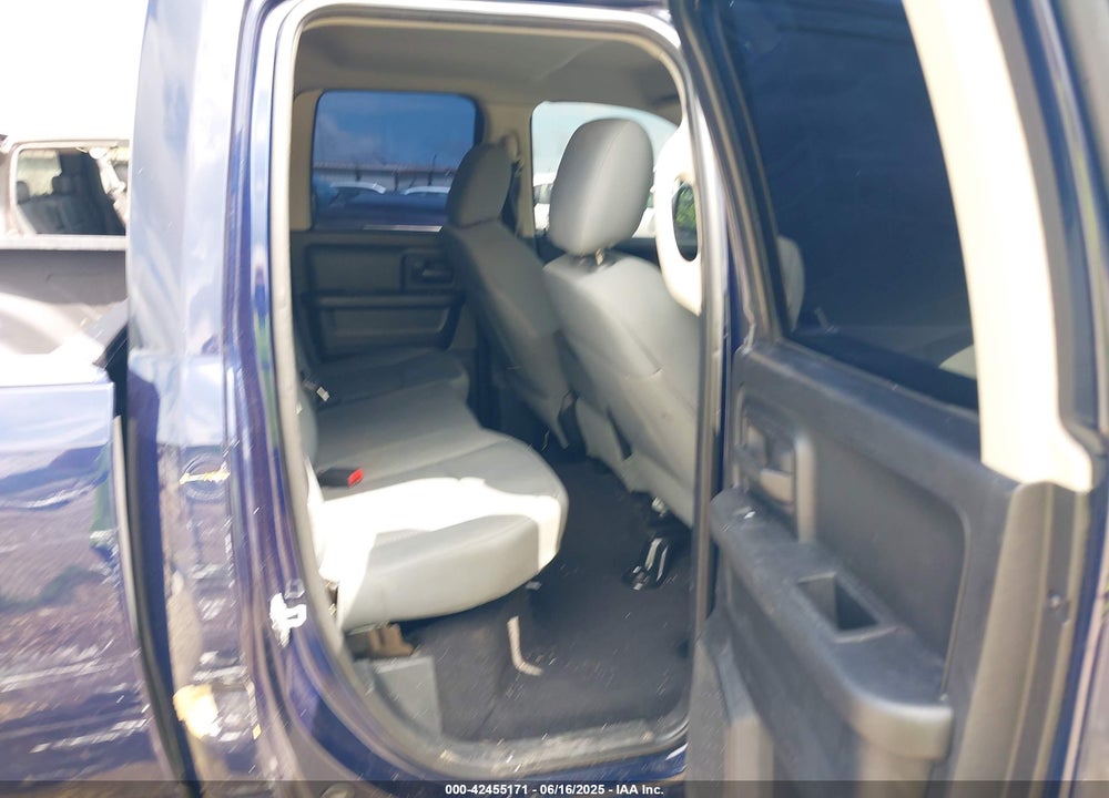2014 RAM 1500 VIN: 1C6RR7FG0ES244034