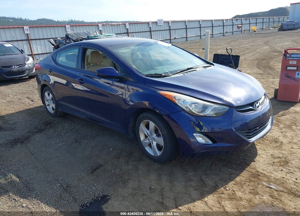 2013 HYUNDAI ELANTRA GLS VIN: 5NPDH4AE1DH172624