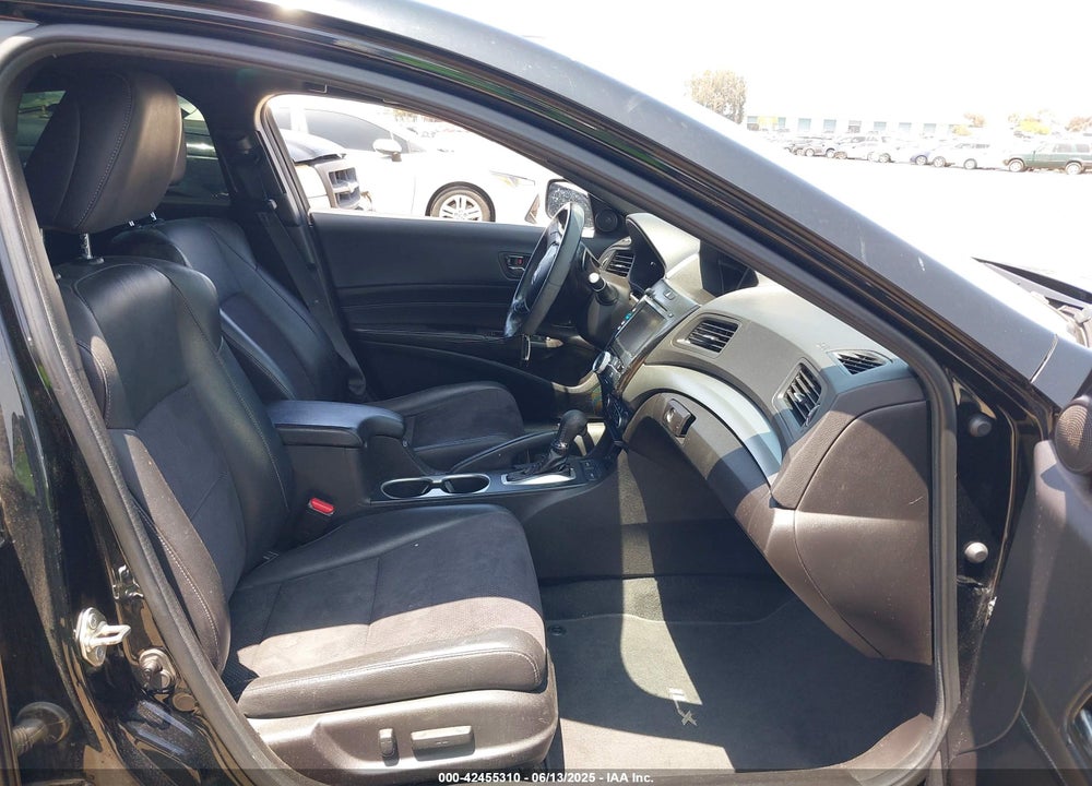 2016 ACURA ILX PREMIUM   A-SPEC PACKAGES/W/TECHNOLOGY PLUS/A-SPEC PKG VIN: 19UDE2F81GA007024