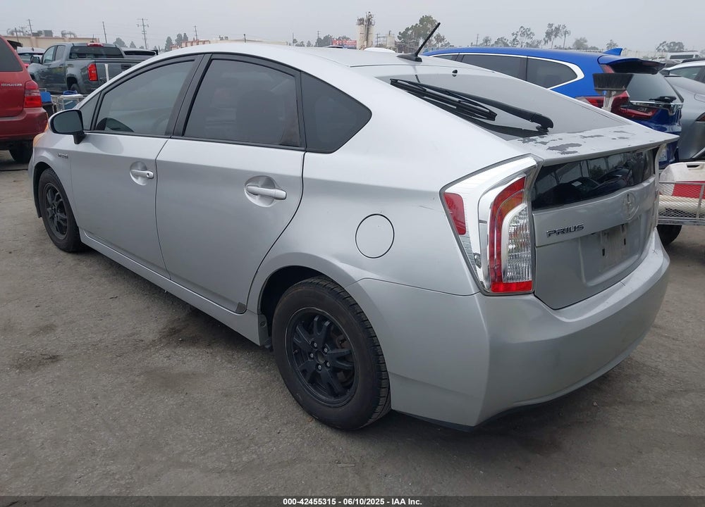2013 TOYOTA PRIUS THREE VIN: JTDKN3DU6D5561823