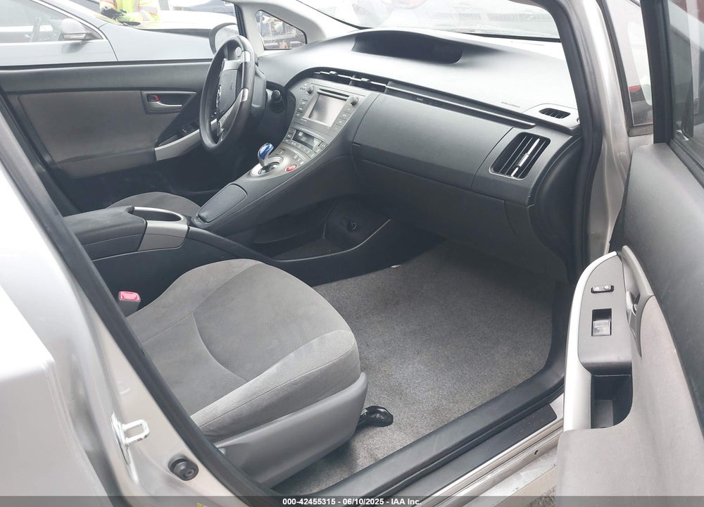 2013 TOYOTA PRIUS THREE VIN: JTDKN3DU6D5561823