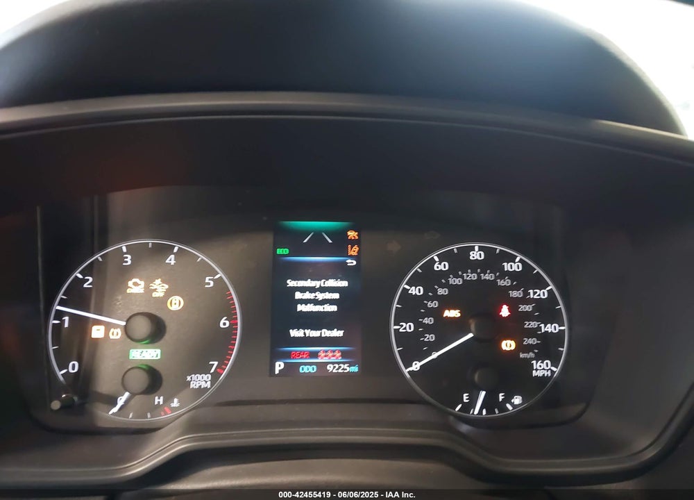 2024 TOYOTA COROLLA VIN: JTDBCMFE3R3031801
