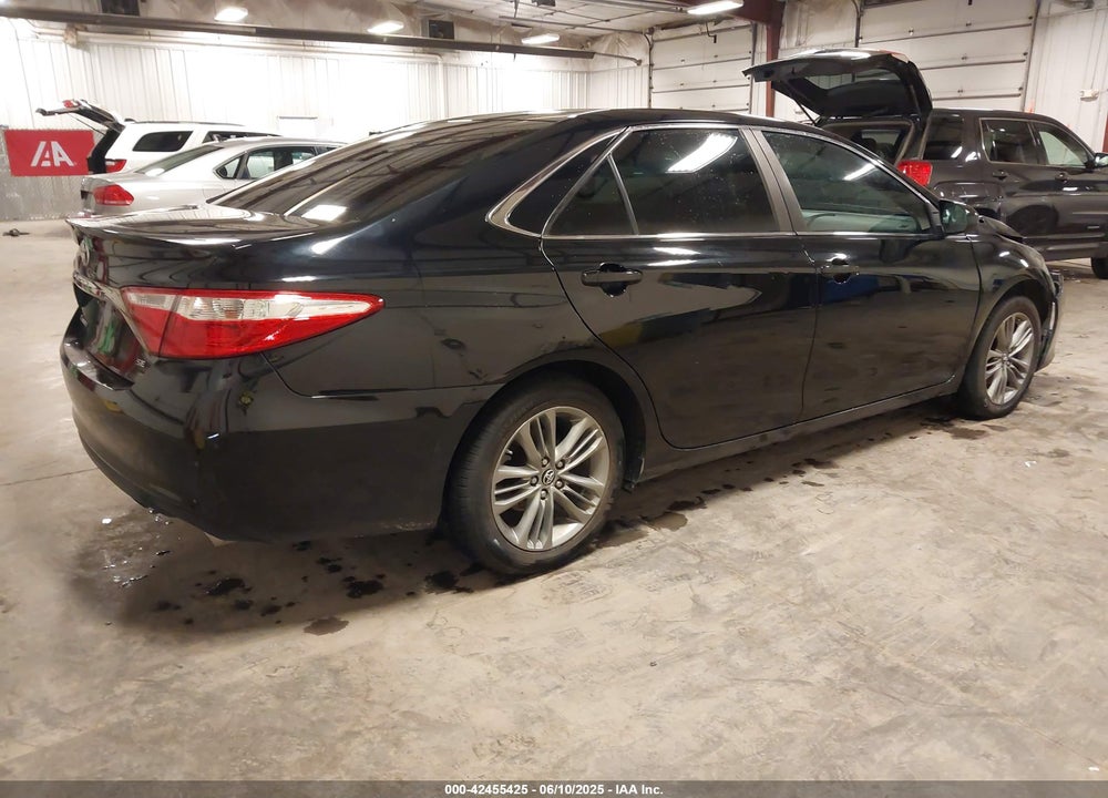 2017 TOYOTA CAMRY VIN: 4T1BF1FK8HU307552