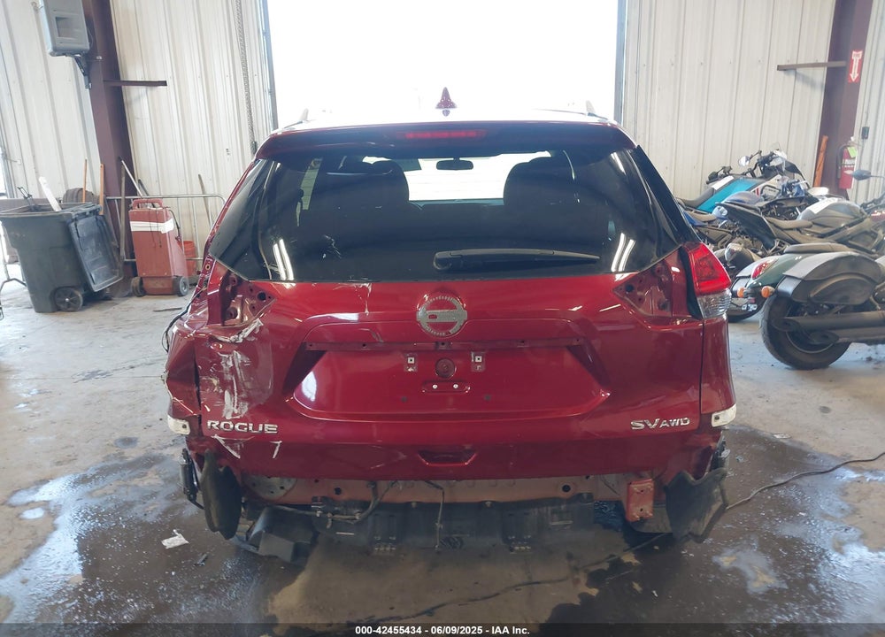 2018 NISSAN ROGUE SV VIN: 5N1AT2MV9JC722270