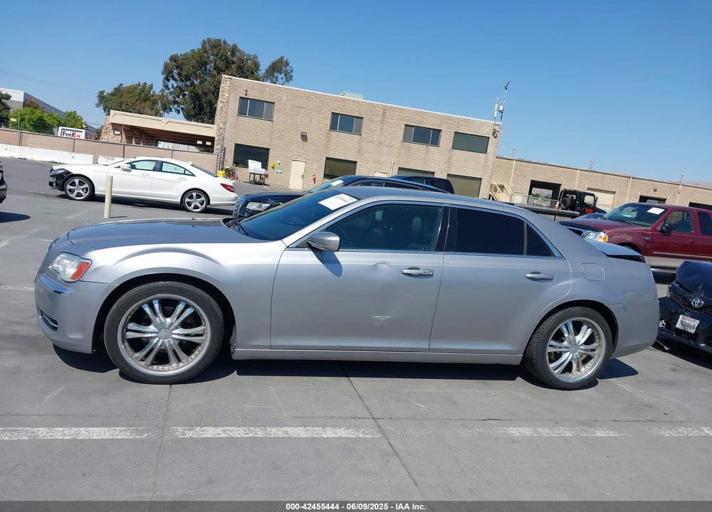 2014 CHRYSLER 300 VIN: 2C3CCAAG6EH383035