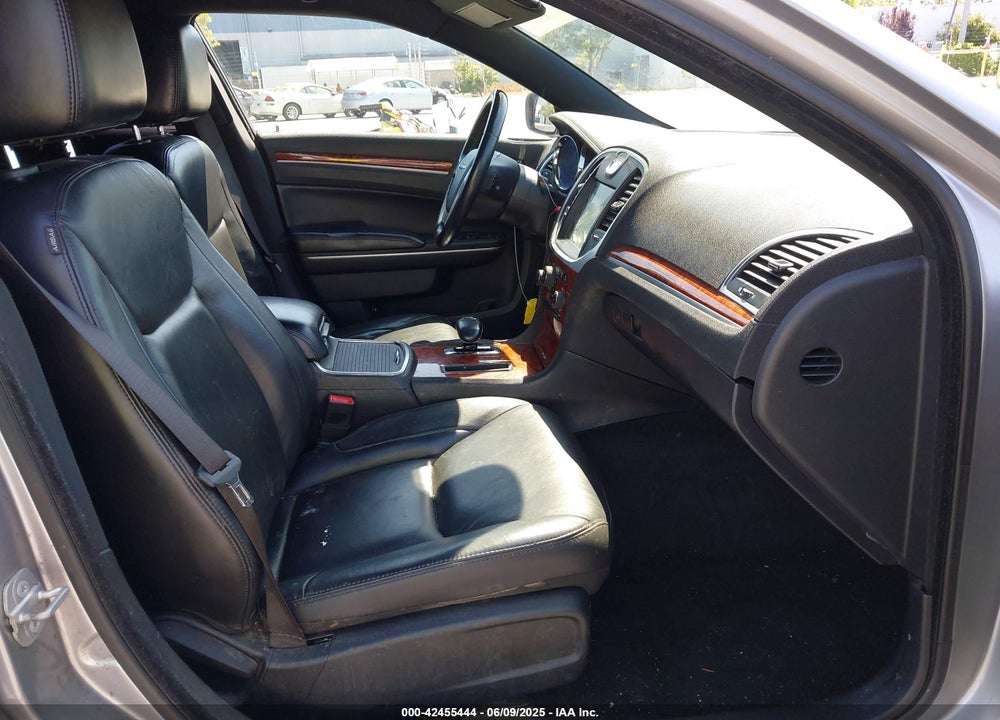 2014 CHRYSLER 300 VIN: 2C3CCAAG6EH383035