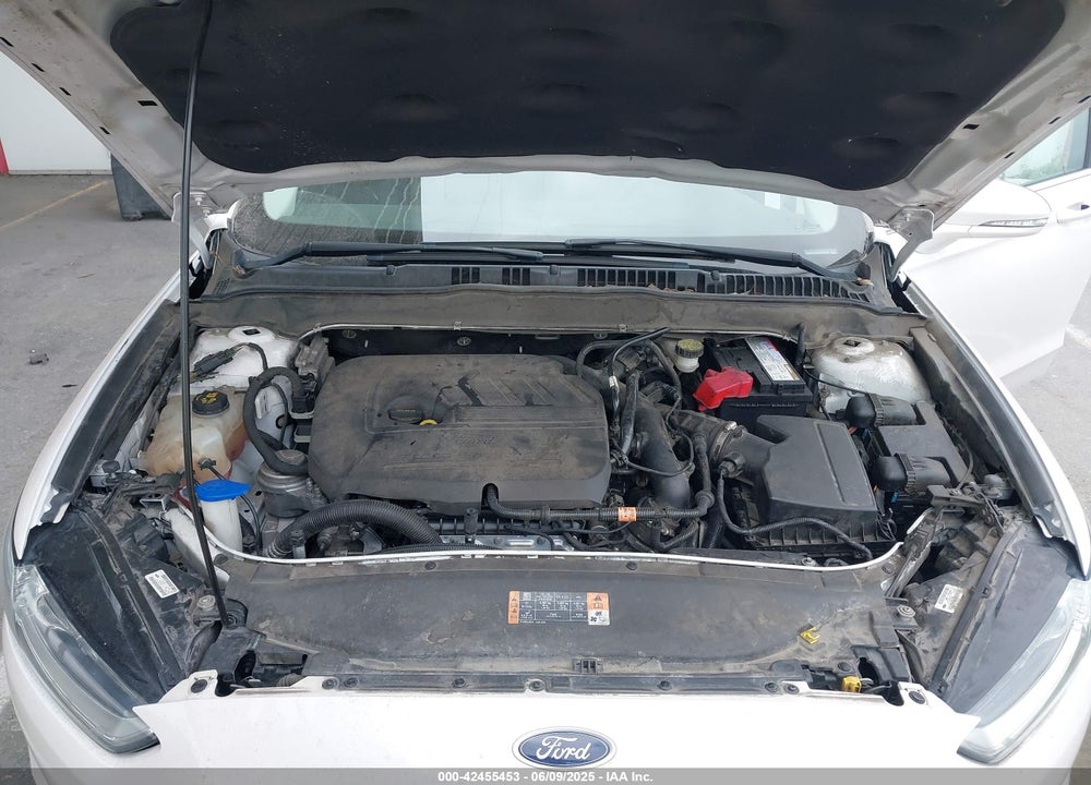 2014 FORD FUSION SE VIN: 3FA6P0HD7ER392422