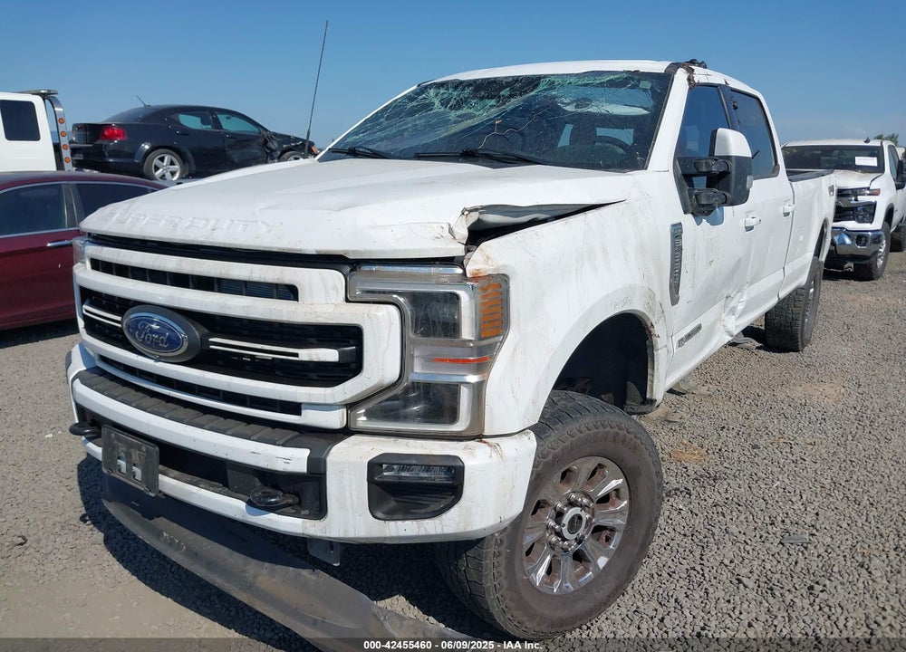 2022 FORD F-350 LARIAT VIN: 1FT8W3BT1NEF84672
