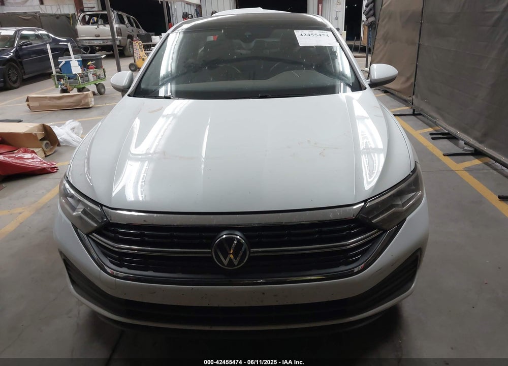 2024 VOLKSWAGEN JETTA VIN: 3VW7M7BU4RM013899