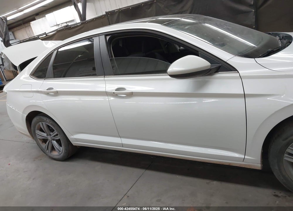 2024 VOLKSWAGEN JETTA VIN: 3VW7M7BU4RM013899