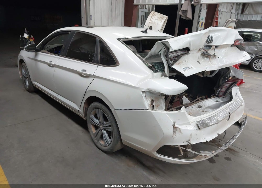 2024 VOLKSWAGEN JETTA VIN: 3VW7M7BU4RM013899