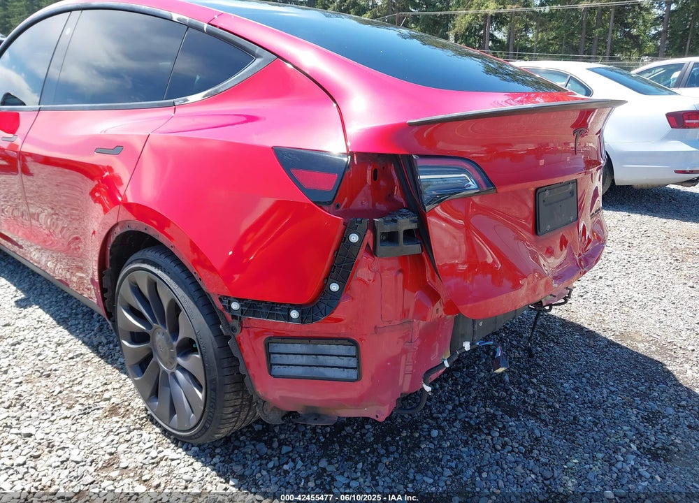 2021 TESLA MODEL Y PERFORMANCE DUAL MOTOR ALL-WHEEL DRIVE VIN: 5YJYGDEF0MF268010