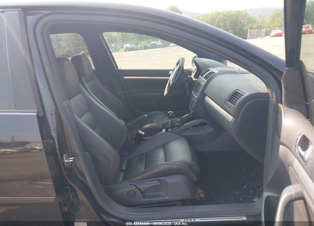 2007 VOLKSWAGEN GTI VIN: WVWHV71K87W281050