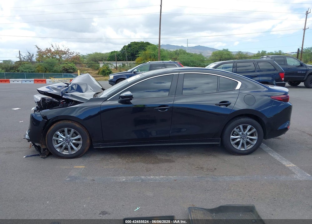 2025 MAZDA 3 VIN: JM1BPAAM8S1766213
