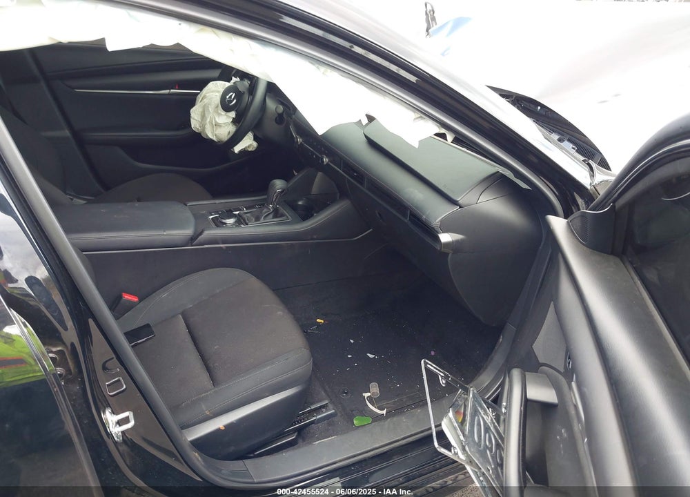 2025 MAZDA 3 VIN: JM1BPAAM8S1766213