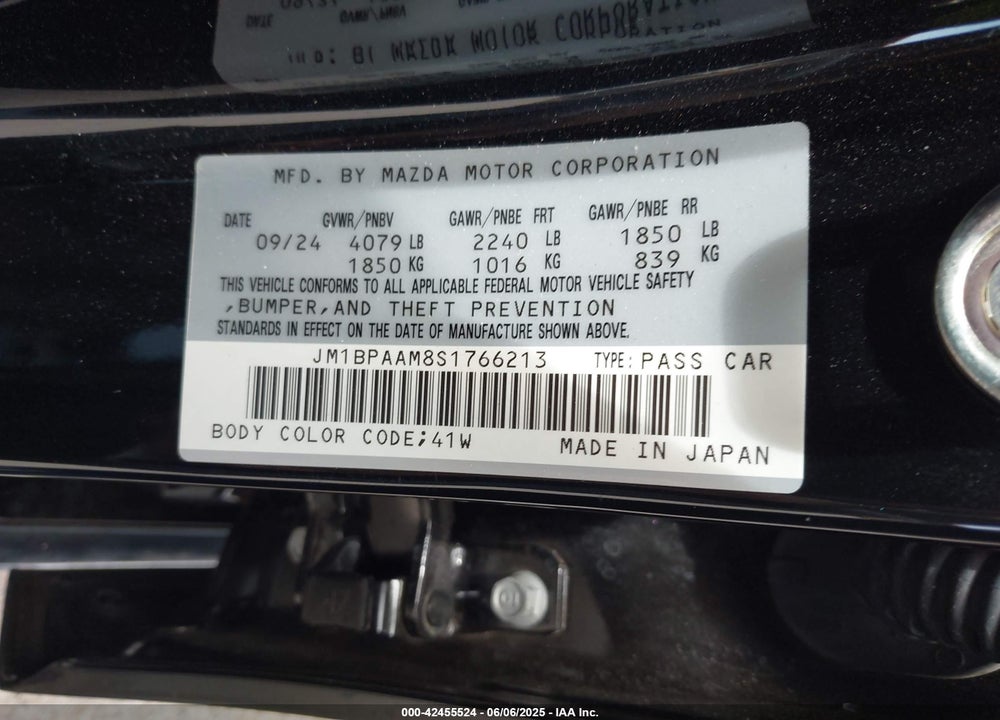 2025 MAZDA 3 VIN: JM1BPAAM8S1766213
