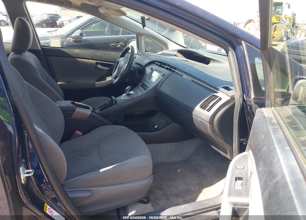 2015 TOYOTA PRIUS THREE VIN: JTDKN3DU6F0480644