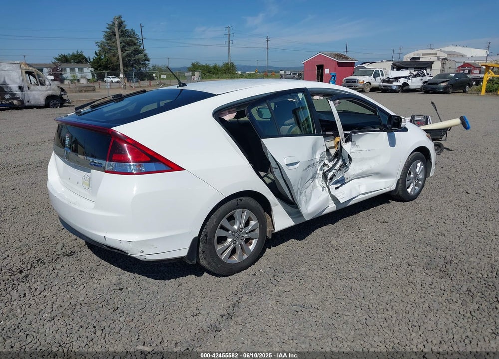2014 HONDA INSIGHT VIN: JHMZE2H71ES002369