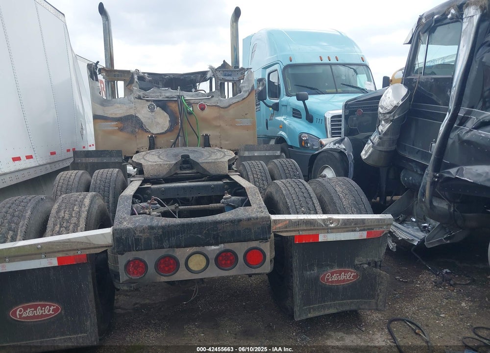 2005 PETERBILT 378 VIN: 1XPFDB9X55D864549