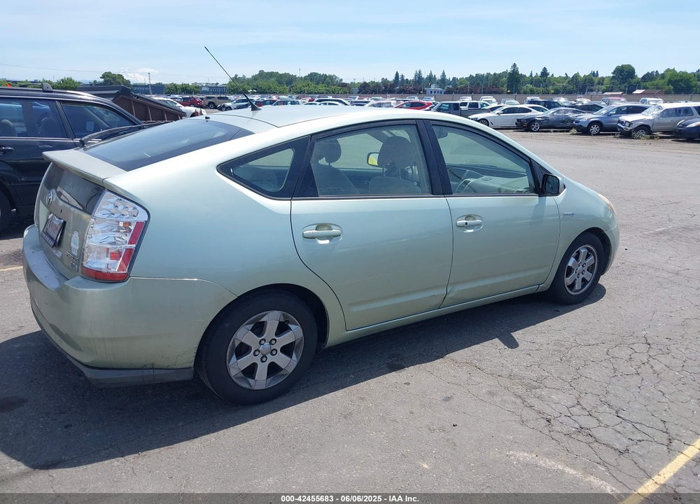 2008 TOYOTA PRIUS VIN: JTDKB20U487738839