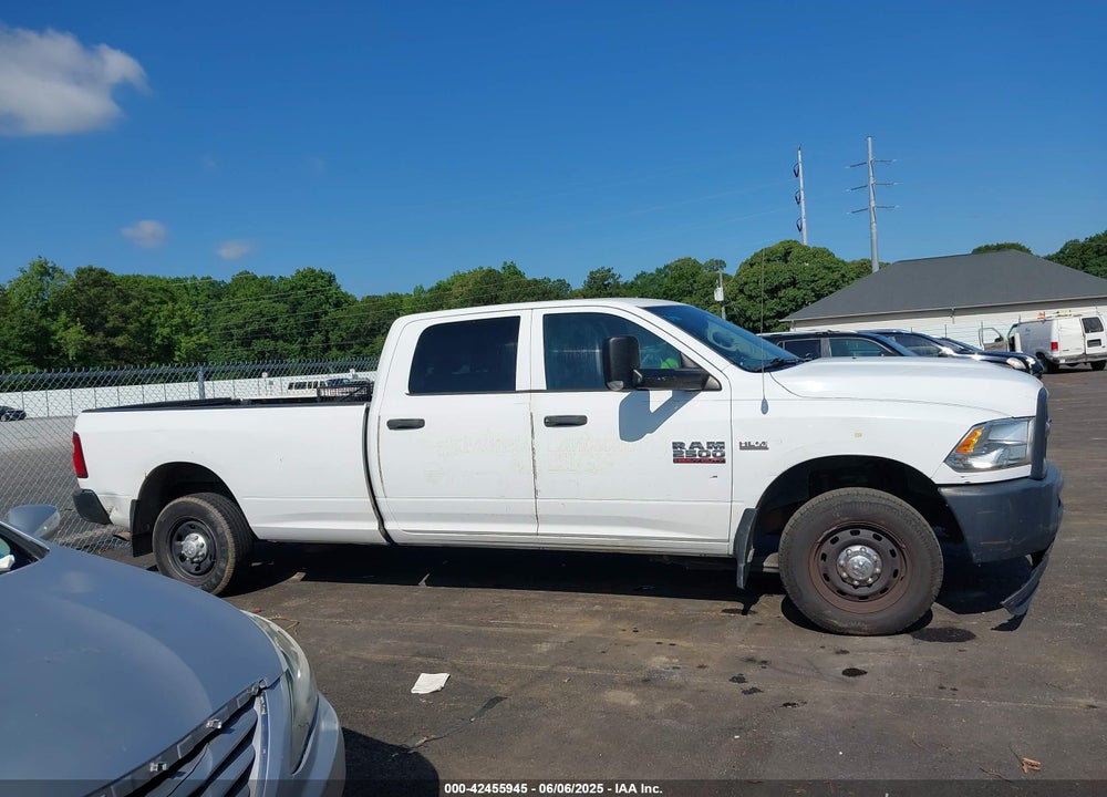 2014 RAM 2500 TRADESMAN VIN: 3C6TR4HT8EG120941
