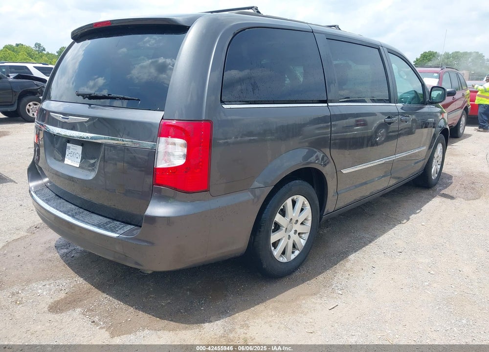 2015 CHRYSLER TOWN & COUNTRY TOURING VIN: 2C4RC1BG1FR564964