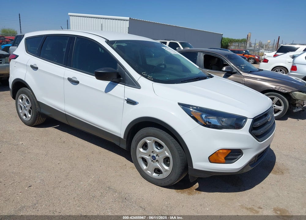 2019 FORD ESCAPE S VIN: 1FMCU0F75KUB05551