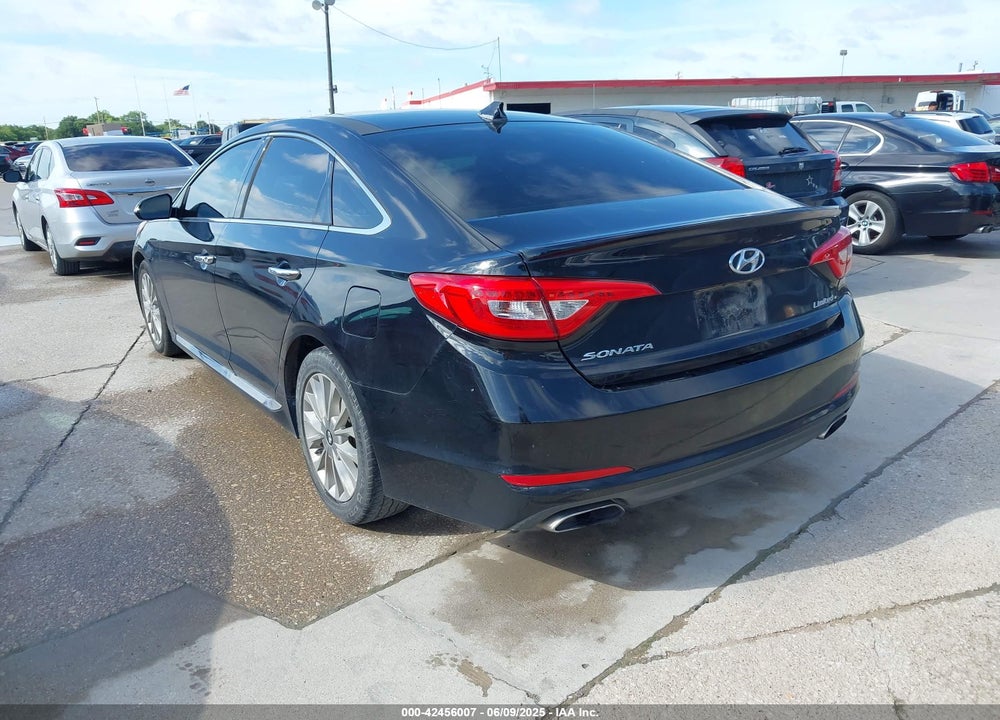 2015 HYUNDAI SONATA LIMITED VIN: 5NPE34AF6FH011068