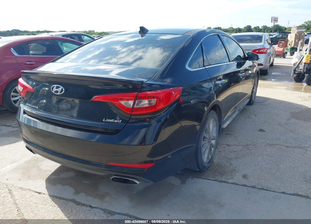 2015 HYUNDAI SONATA LIMITED VIN: 5NPE34AF6FH011068
