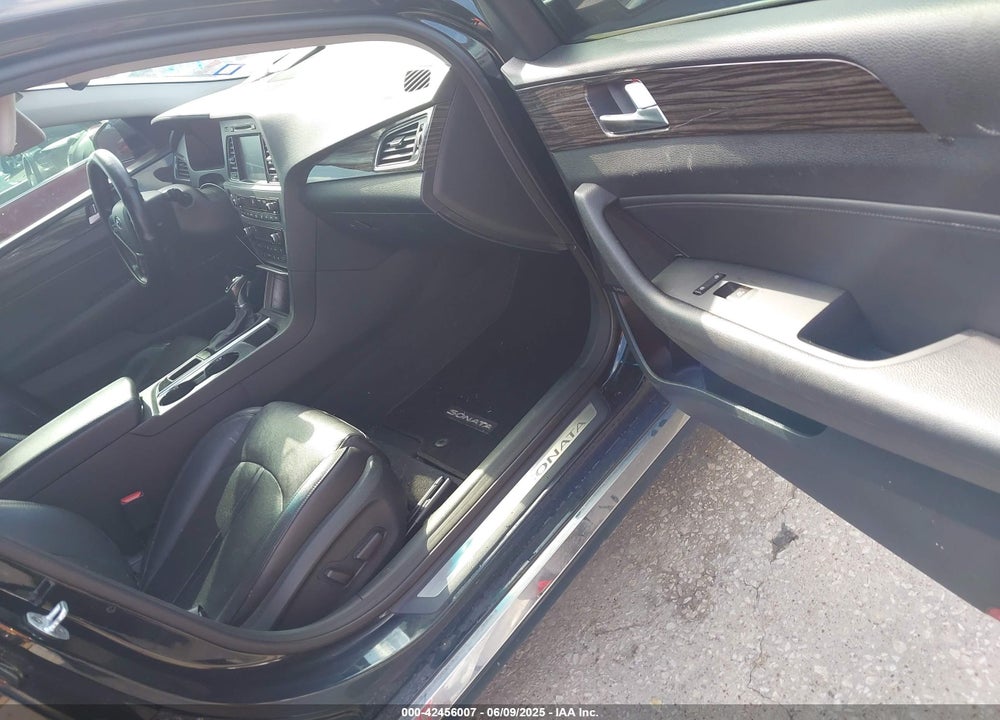 2015 HYUNDAI SONATA LIMITED VIN: 5NPE34AF6FH011068