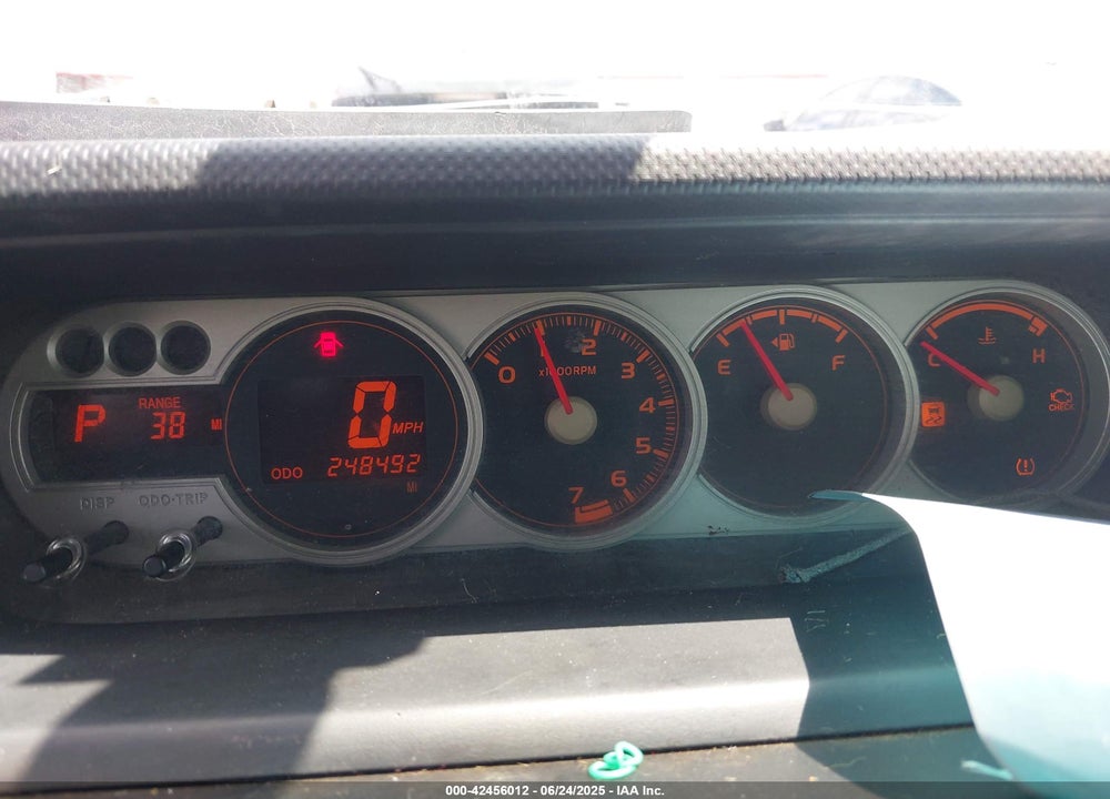 2008 SCION XB VIN: JTLKE50E681006415