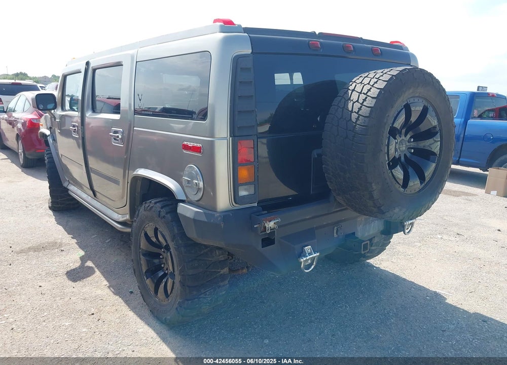 2004 HUMMER H2 VIN: 5GRGN23U34H105809