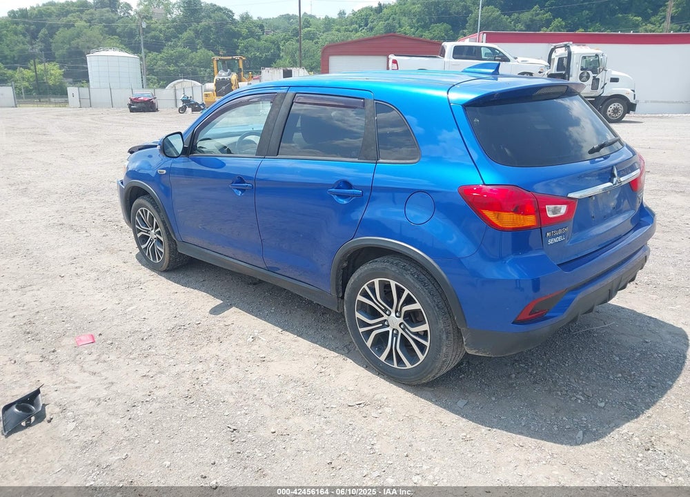 2018 MITSUBISHI OUTLANDER SPORT 2.4 SE VIN: JA4AR3AW5JZ008911