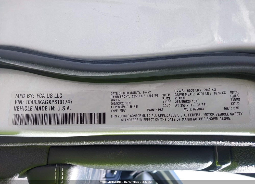 2023 JEEP GRAND CHEROKEE L ALTITUDE 4X4 VIN: 1C4RJKAGXP8101747
