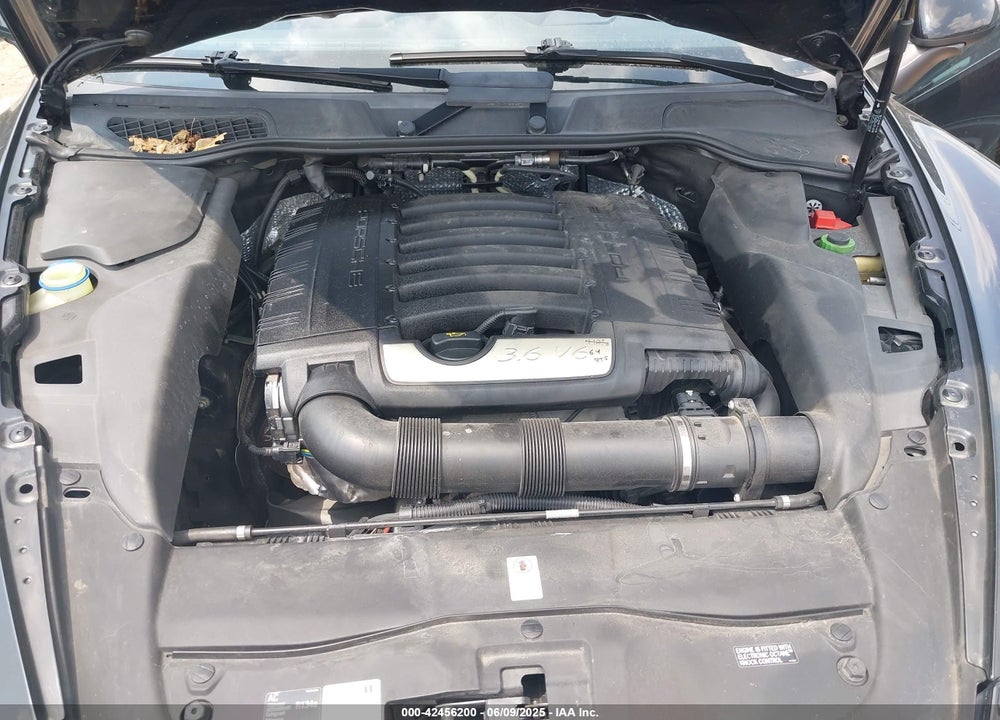 2014 PORSCHE CAYENNE VIN: WP1AA2A21ELA09887
