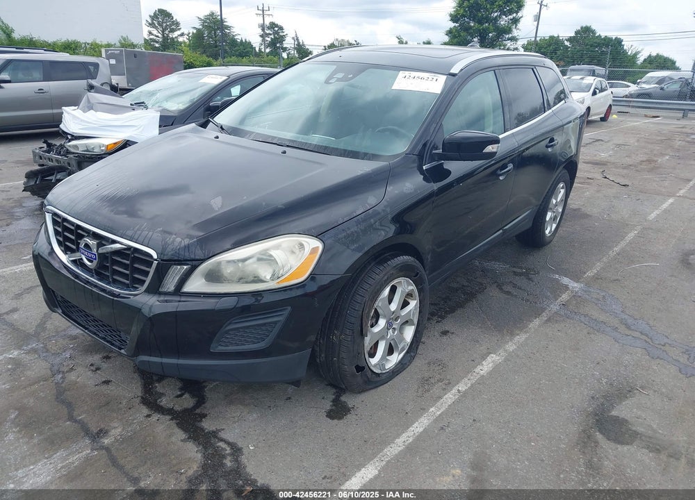 2013 VOLVO XC60 VIN: YV4940DL2D2411343