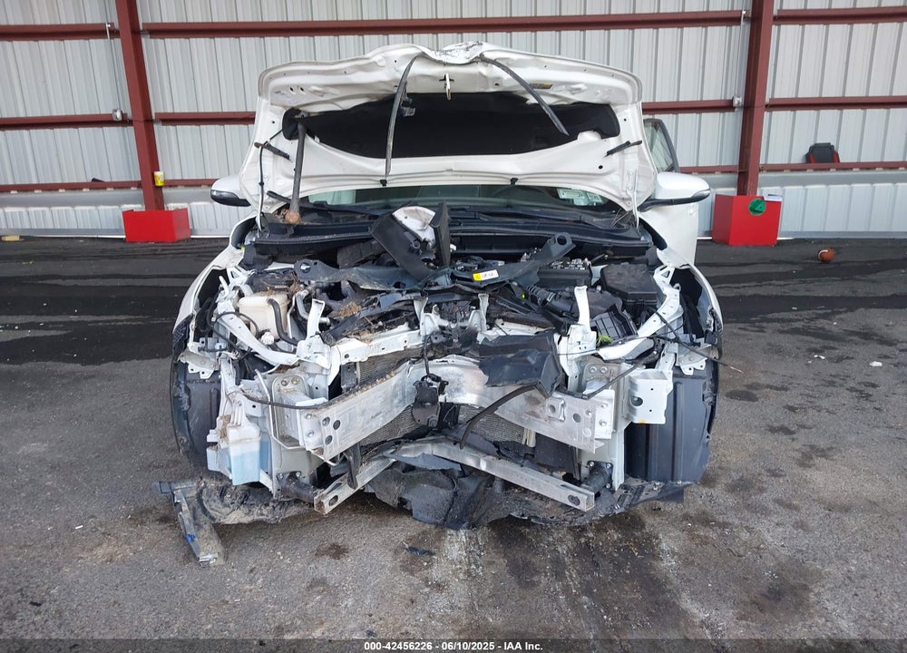 2021 TOYOTA C-HR LE VIN: NMTKHMBX8MR118687