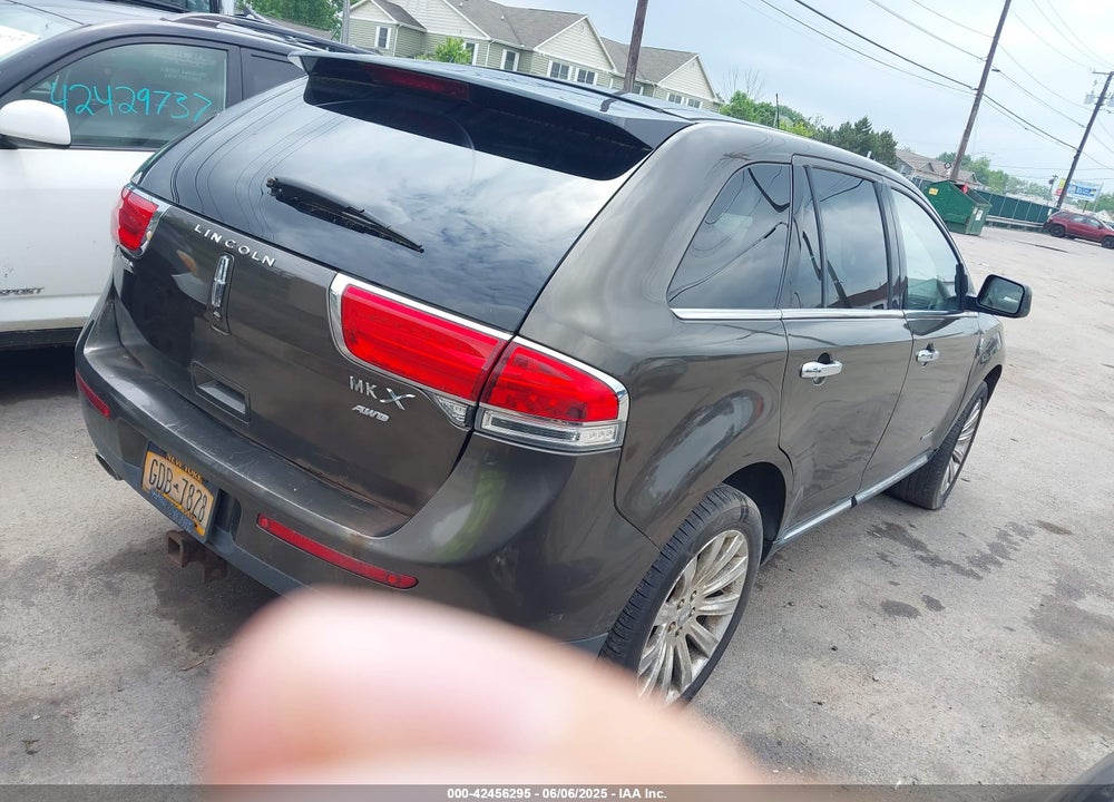 2011 LINCOLN MKX VIN: 2LMDJ8JK5BBJ14834
