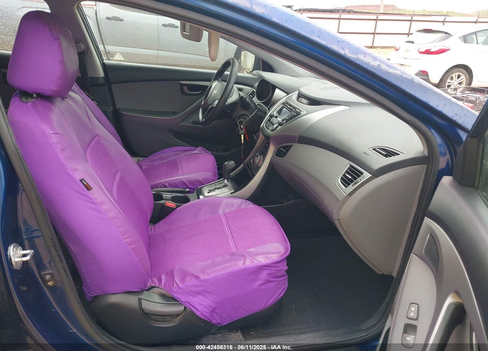 2013 HYUNDAI ELANTRA VIN: KMHDH4AEXDU774455