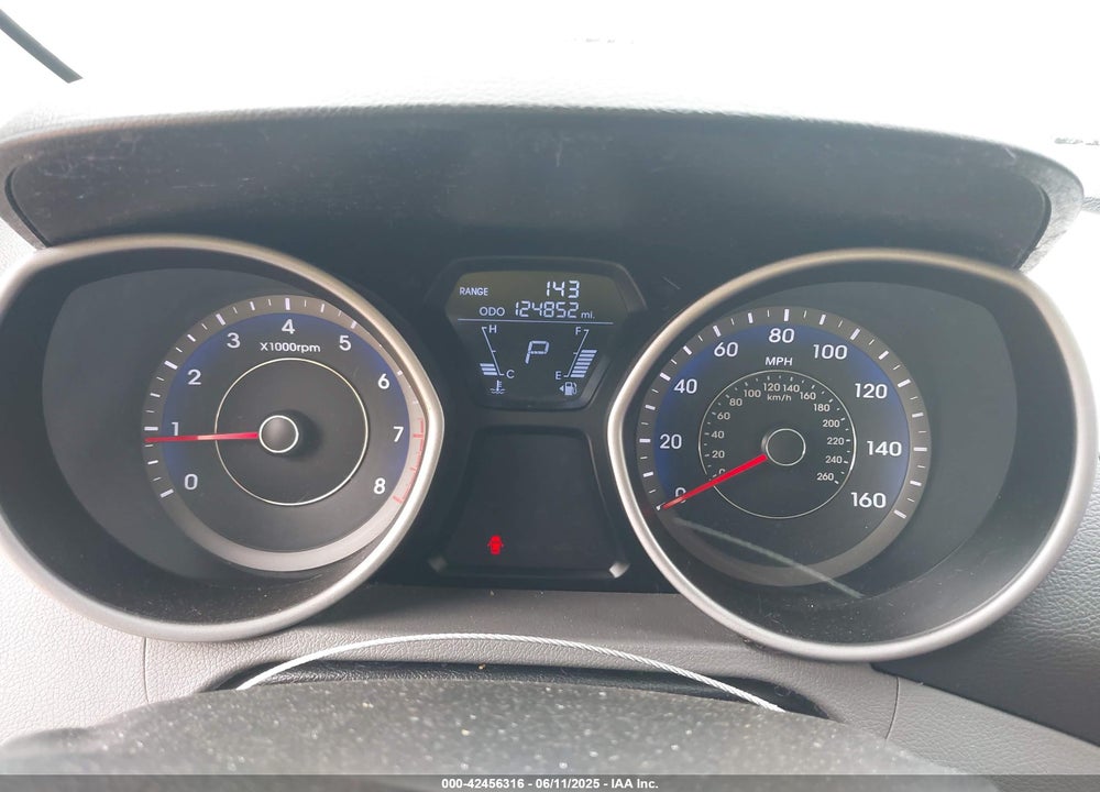2013 HYUNDAI ELANTRA VIN: KMHDH4AEXDU774455