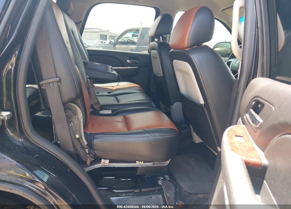 2012 CHEVROLET TAHOE VIN: 1GNSCAE0XCR201183